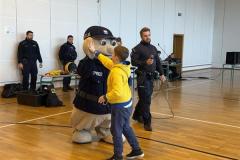 7c4bfecd-c0a7-438a-8c69-a1a3d8e975ec