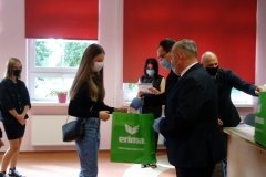 108679196_839123123161544_8818581830732889616_n