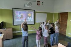 2e207005-dc8d-42f7-9b4c-6e611d561ef3