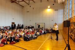 b7e1bf94-5072-4270-b77d-dfbec9d04adb